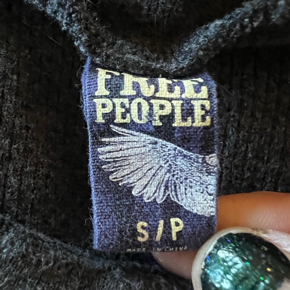 Free People Waffle Shirt Stud Sleeves Bella Swan - Picture 5 of 5